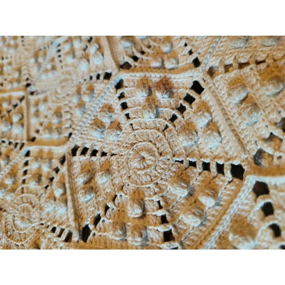 Antique Crochet Bedspread Handmade Cotton Popcorn Pinwheel Fringe Natural
